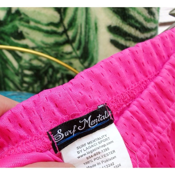 Sold 🌻 Vintage Y2K low rise Orlando shorts - Picture 5 of 6